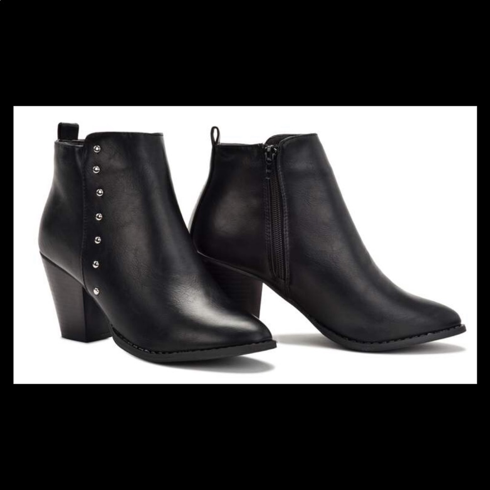 Sociology Studded Black Booties